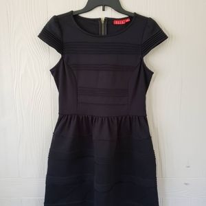 Like New-Women's Elle Little Black Dress